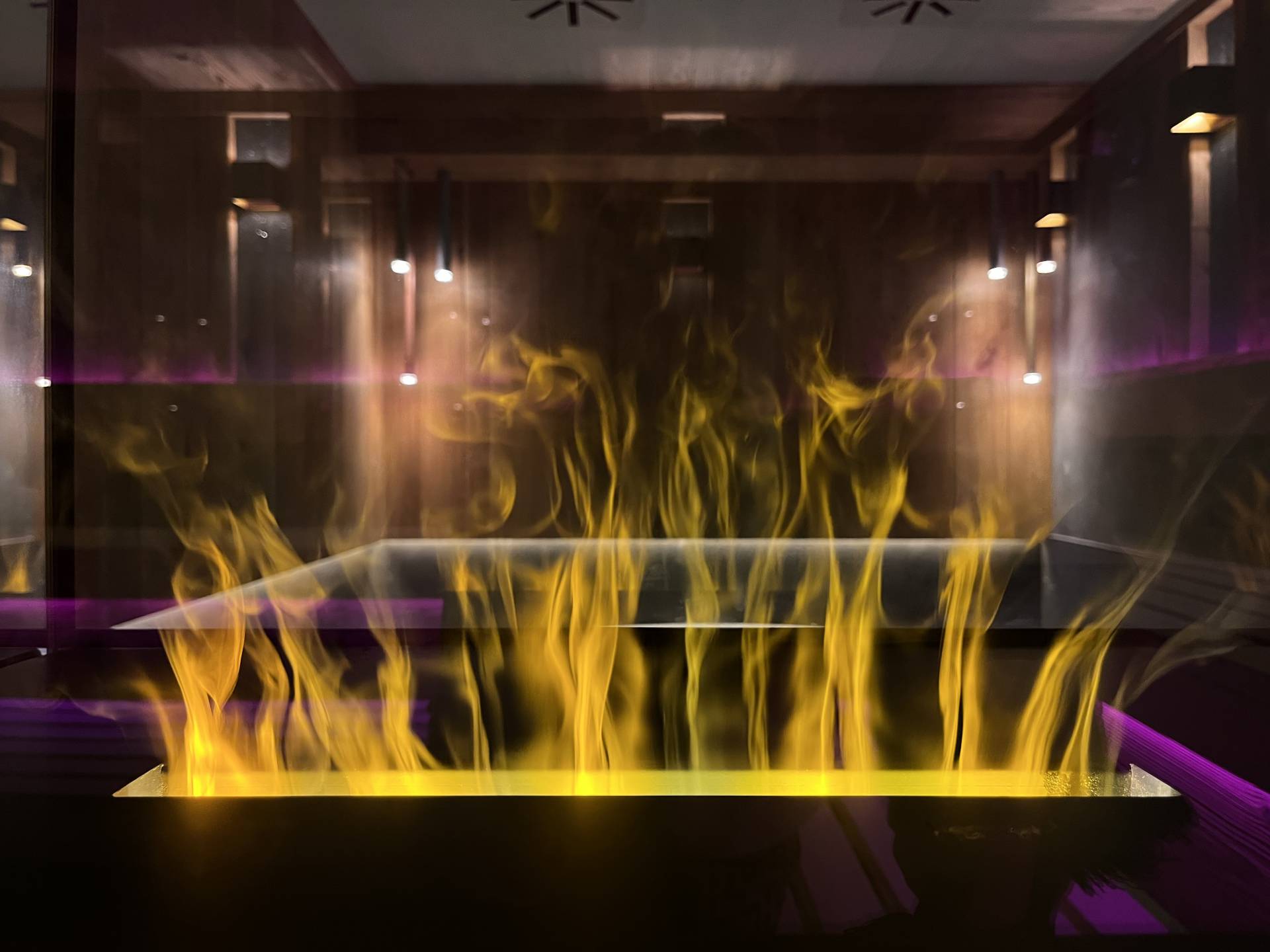 Feuer Effekt im Wellnessbereich des Hotels